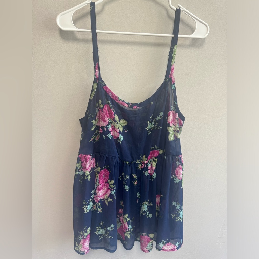 Torrid plus Sheer Floral Tank size 0